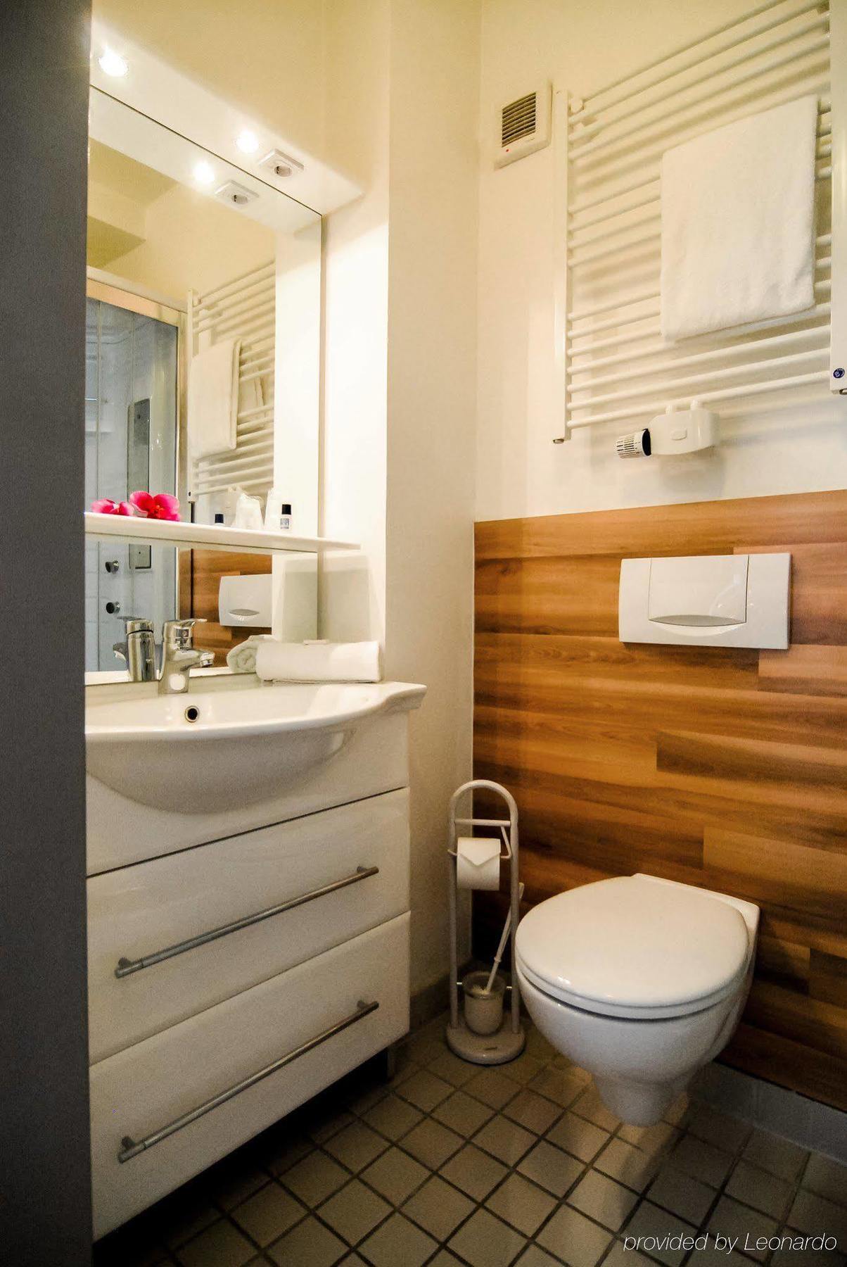 אסן Petul Apart Hotel City מראה חיצוני תמונה